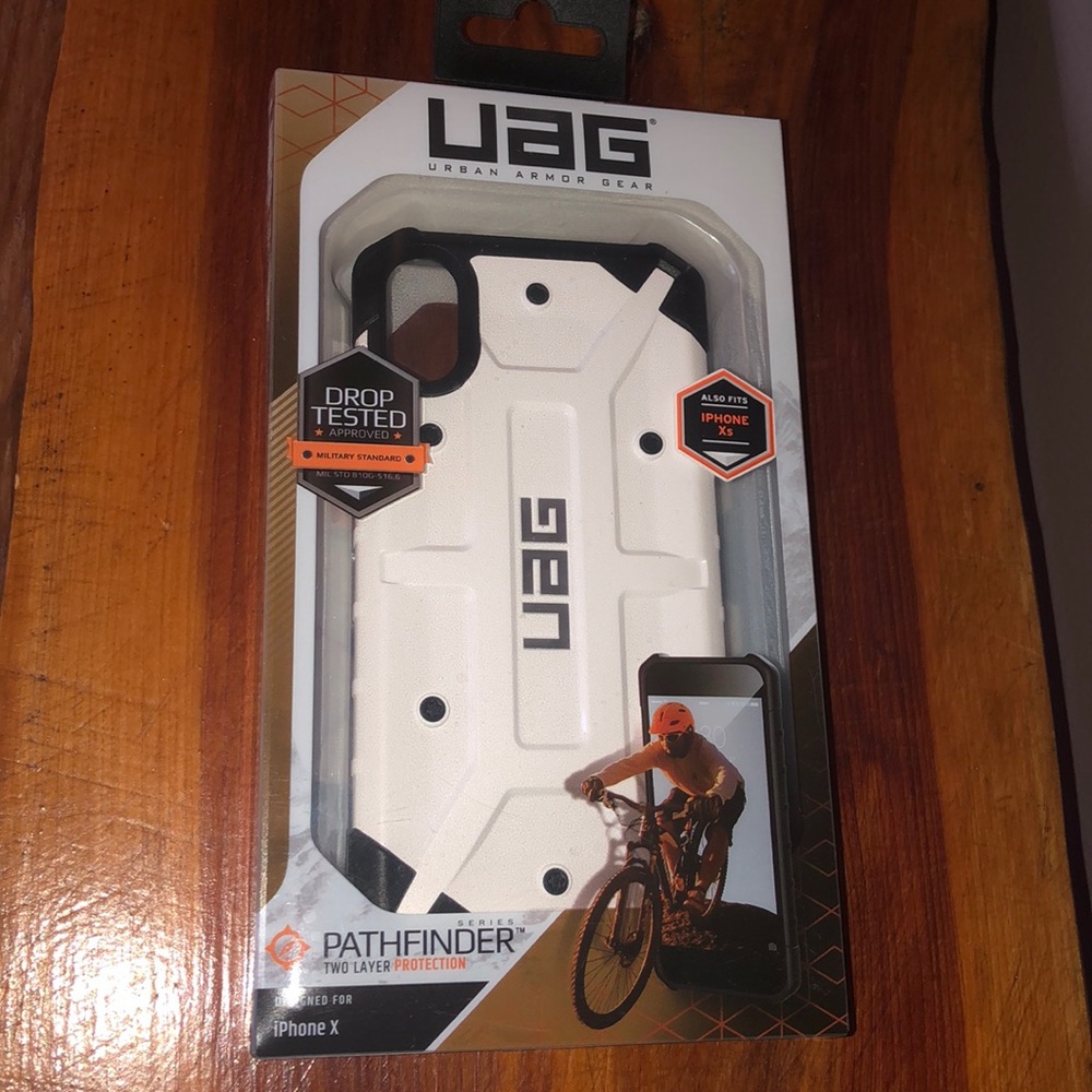 Urban Armor Gear iphone XS and X case